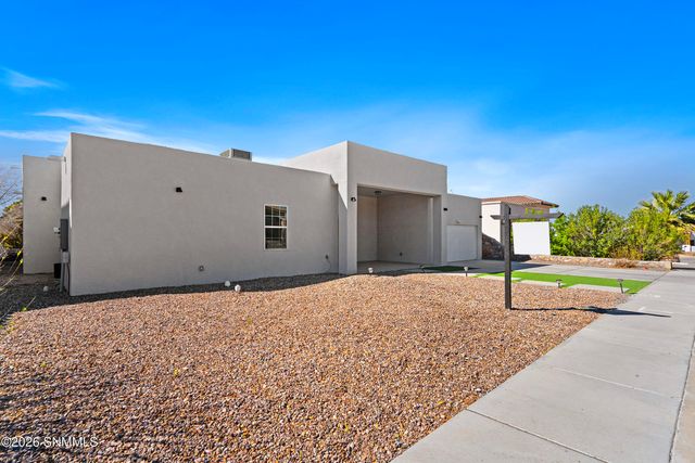 506 Corona Del Campo Loop, Las Cruces, NM 88011