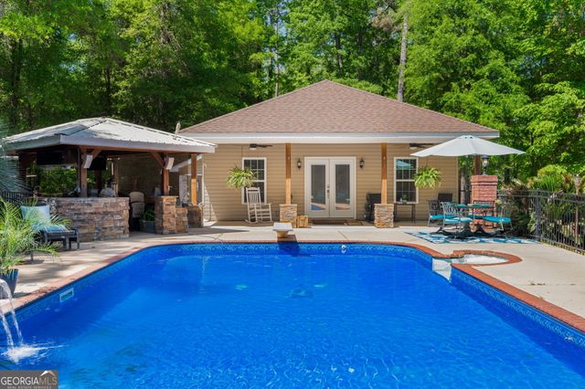 660 Hatchee Ridge Road, Dublin, GA 31021