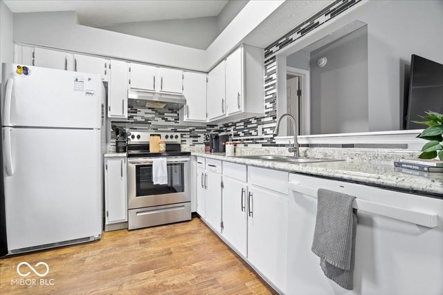 6717 Dusk Court, Indianapolis, IN 46254