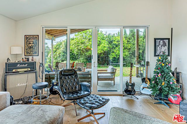 1835 N Avenue 55, Los Angeles, CA 90042