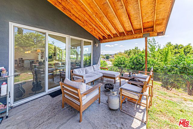 1835 N Avenue 55, Los Angeles, CA 90042