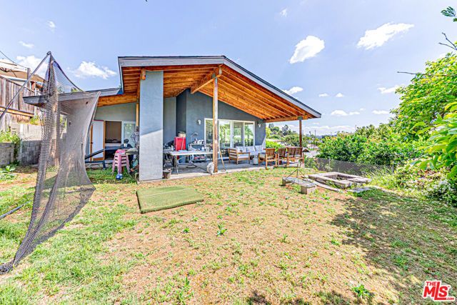 1835 N Avenue 55, Los Angeles, CA 90042