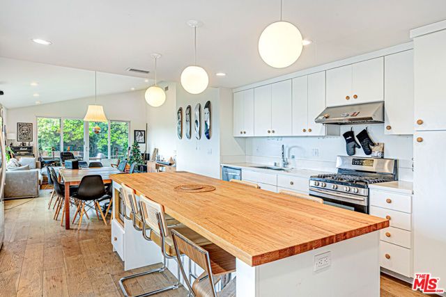 1835 N Avenue 55, Los Angeles, CA 90042