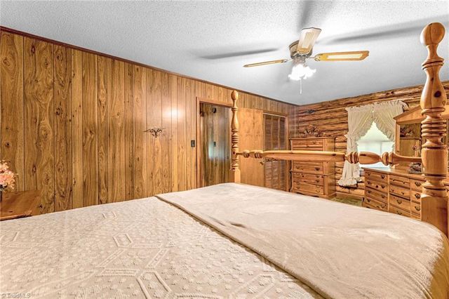 180 Mountain Valley Drive, Eden, NC 27288