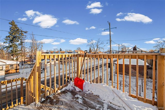 4590 Charles Street, Detroit, MI 48212