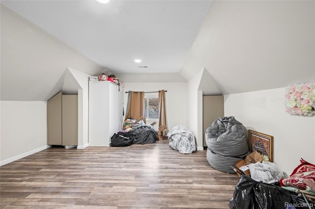 4590 Charles Street, Detroit, MI 48212