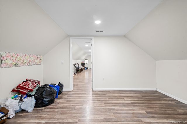 4590 Charles Street, Detroit, MI 48212