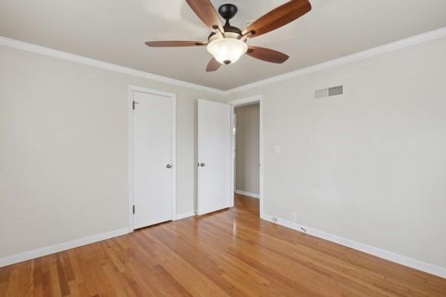 9623 E 32nd Street S, Independence, MO 64052