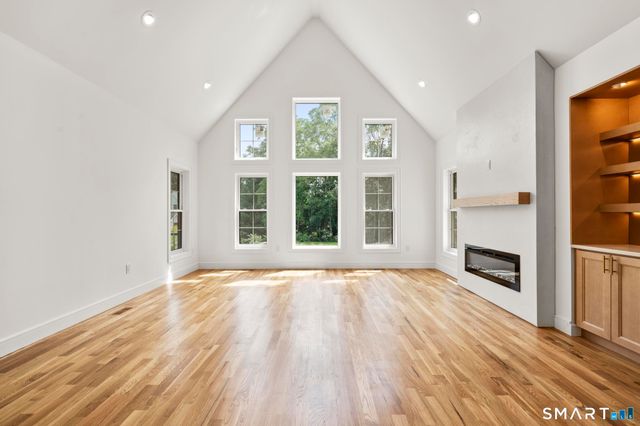 77 Fillow Street, Norwalk, CT 06850
