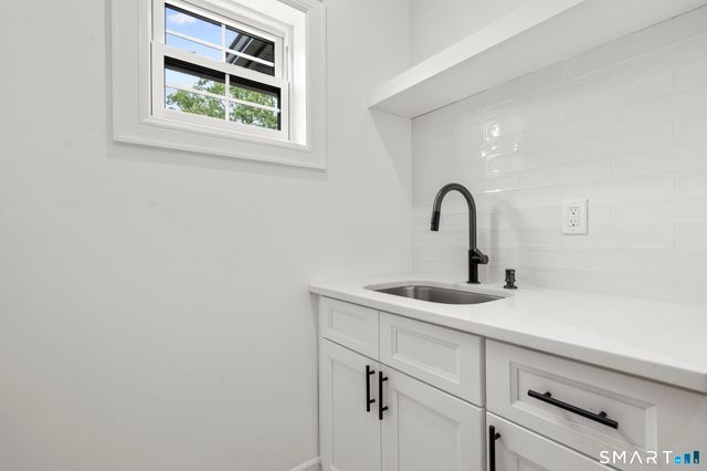 77 Fillow Street, Norwalk, CT 06850