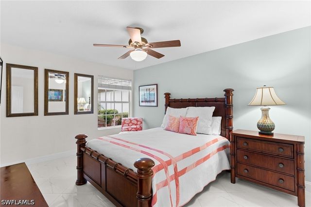3210 Barbados LN, Naples, FL 34119