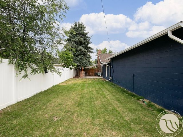 528 N Lakeview Dr, Billings, MT 59105