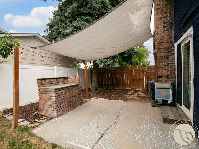 528 N Lakeview Dr, Billings, MT 59105