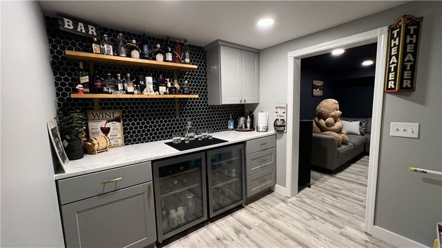 41 Follett Street, East Providence, RI 02914