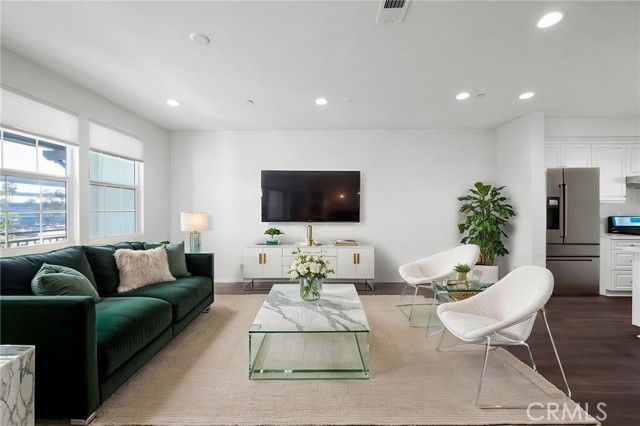 8887 Orangethorpe, Buena Park, CA 90621