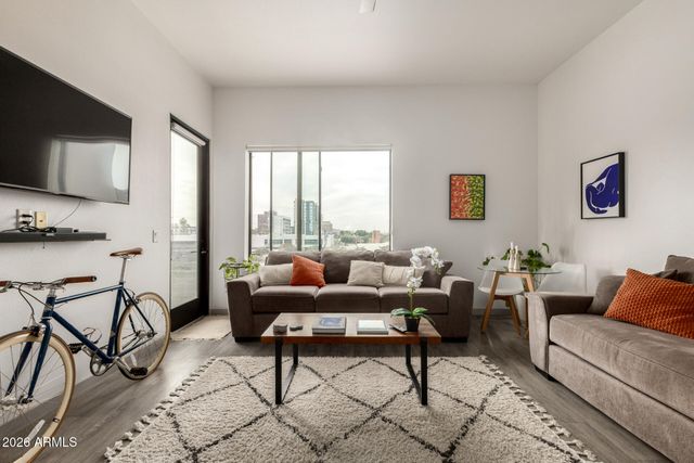 1130 N 2ND Street 308, Phoenix, AZ 85004