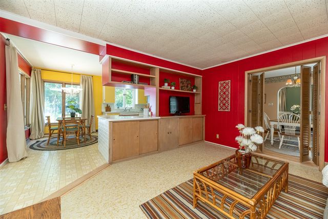 8620 S Westnedge Avenue, Portage, MI 49002