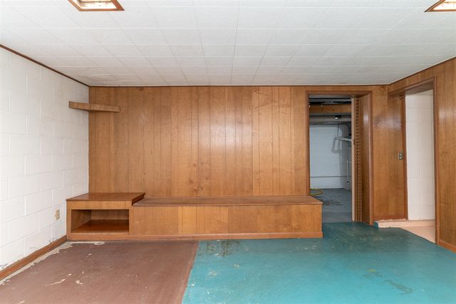 8620 S Westnedge Avenue, Portage, MI 49002