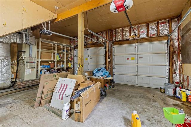 10 Hatteras LNDG, Hampton, VA 23669