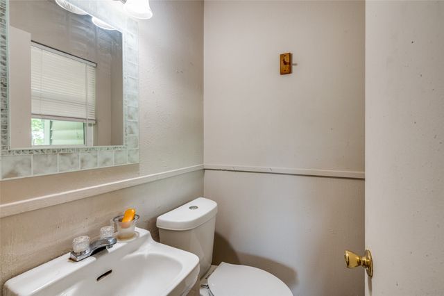 4744 Richard Street, Forest Hill, TX 76119