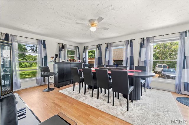 13600 Old Halls Ferry Road, Florissant, MO 63033