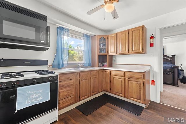 13600 Old Halls Ferry Road, Florissant, MO 63033