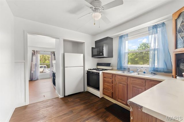 13600 Old Halls Ferry Road, Florissant, MO 63033