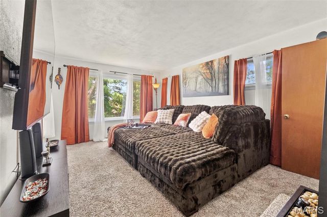 13600 Old Halls Ferry Road, Florissant, MO 63033