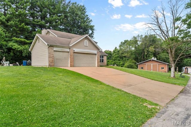 13600 Old Halls Ferry Road, Florissant, MO 63033