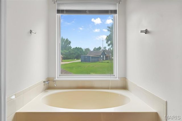 13600 Old Halls Ferry Road, Florissant, MO 63033