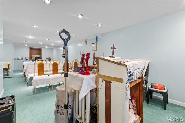 13600 Old Halls Ferry Road, Florissant, MO 63033
