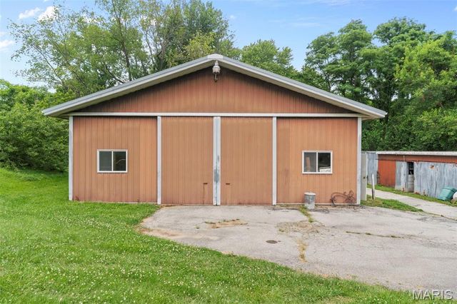 13600 Old Halls Ferry Road, Florissant, MO 63033