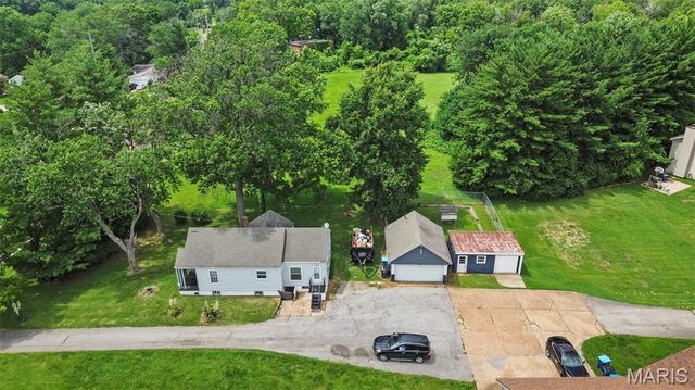 13600 Old Halls Ferry Road, Florissant, MO 63033