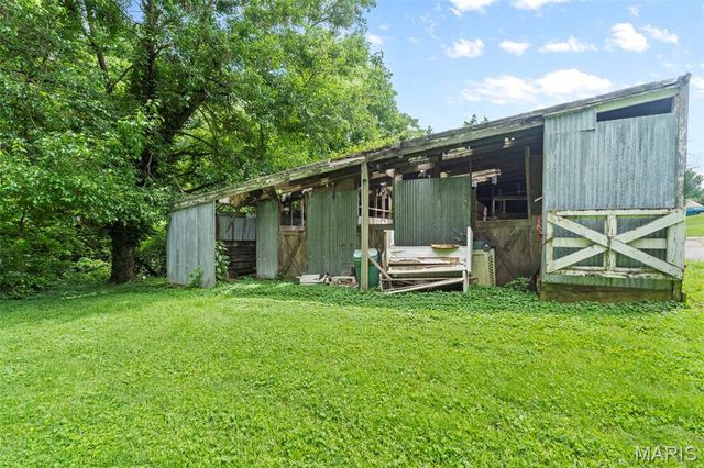 13600 Old Halls Ferry Road, Florissant, MO 63033