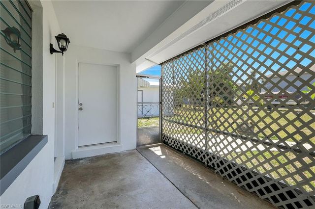 4905 Viceroy ST 1, Cape Coral, FL 33904