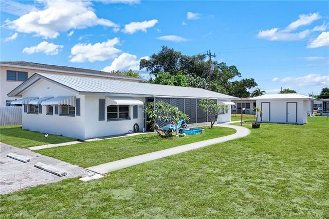4905 Viceroy ST 1, Cape Coral, FL 33904