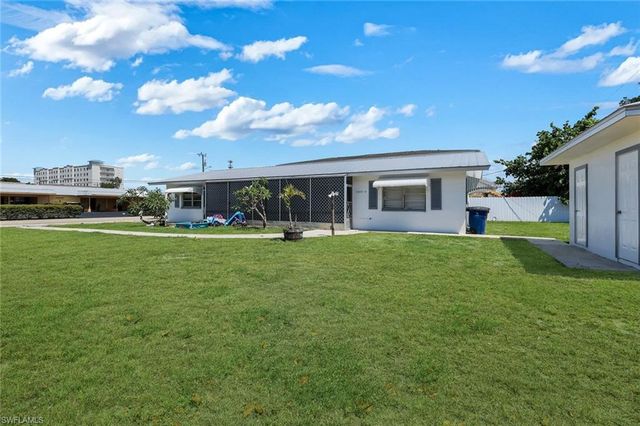 4905 Viceroy ST 1, Cape Coral, FL 33904