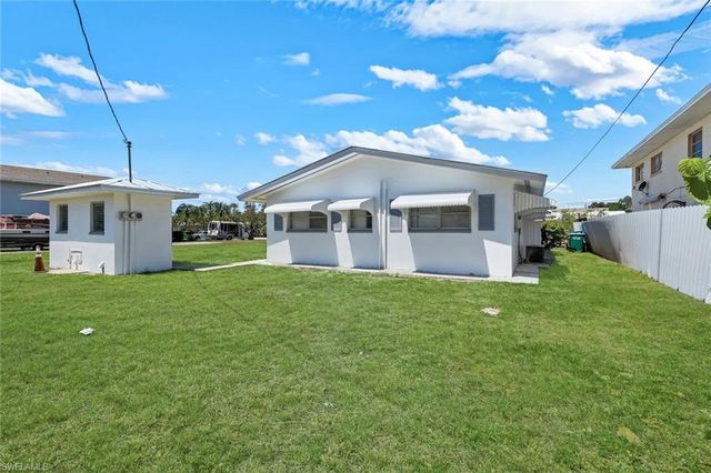 4905 Viceroy ST 1, Cape Coral, FL 33904