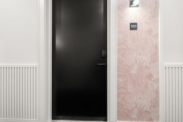 58 Kent U303, Brookline, MA 02445