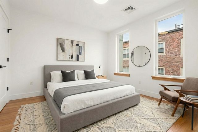 58 Kent U303, Brookline, MA 02445