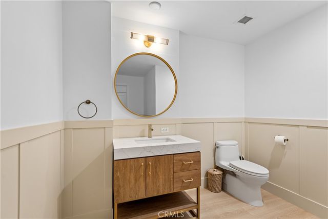 900 W Olympic Boulevard 34F, Los Angeles, CA 90015