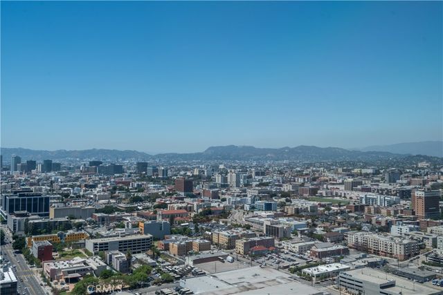 900 W Olympic Boulevard 34F, Los Angeles, CA 90015