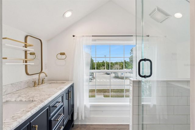 1016 WASHINGTON AVENUE, Eustis, FL 32726