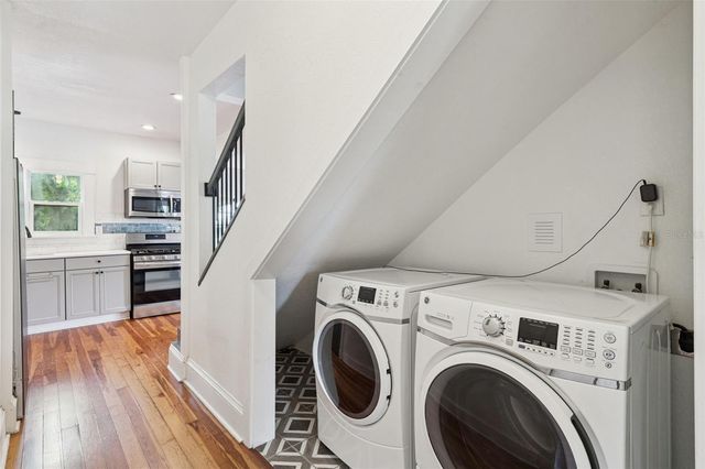 1016 WASHINGTON AVENUE, Eustis, FL 32726