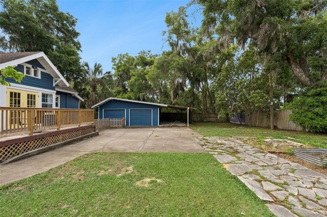 1016 WASHINGTON AVENUE, Eustis, FL 32726
