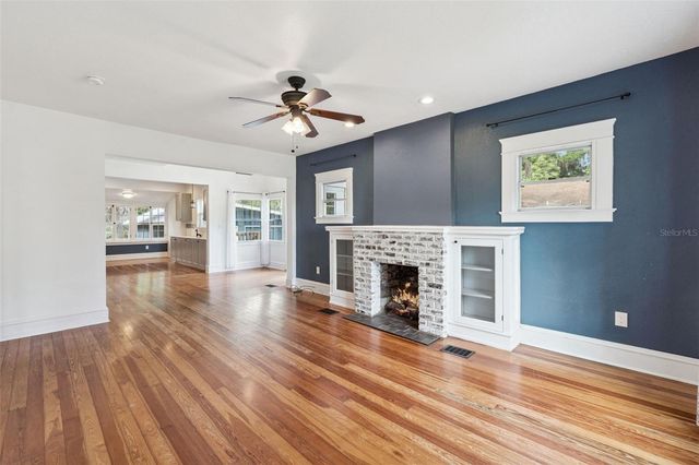 1016 WASHINGTON AVENUE, Eustis, FL 32726