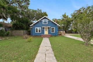 1016 WASHINGTON AVENUE, Eustis, FL 32726