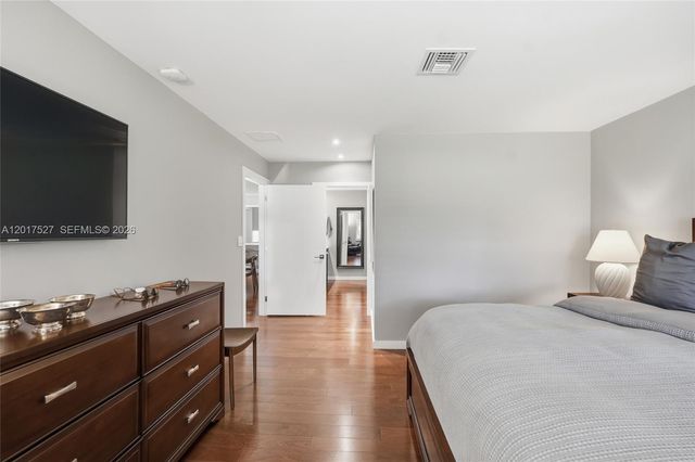 4002 S Cypress Lane P17, Pompano Beach, FL 33069