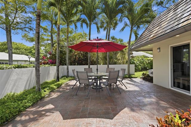 4002 S Cypress Lane P17, Pompano Beach, FL 33069