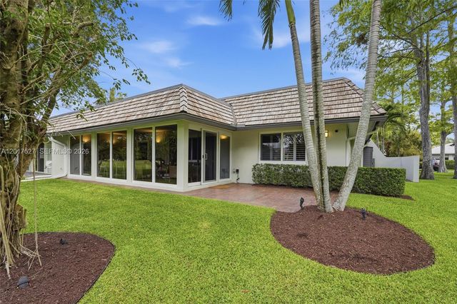 4002 S Cypress Lane P17, Pompano Beach, FL 33069